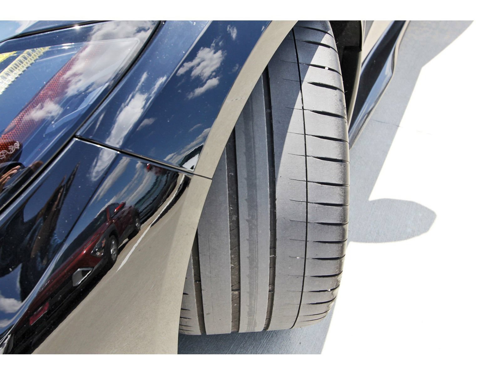 Used 2023 Chevrolet Corvette Z06 RWD image 28