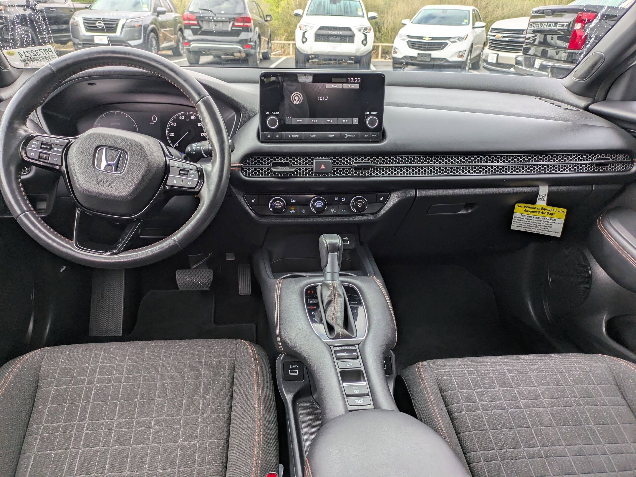 Used 2023 Honda HR-V Sport image 15