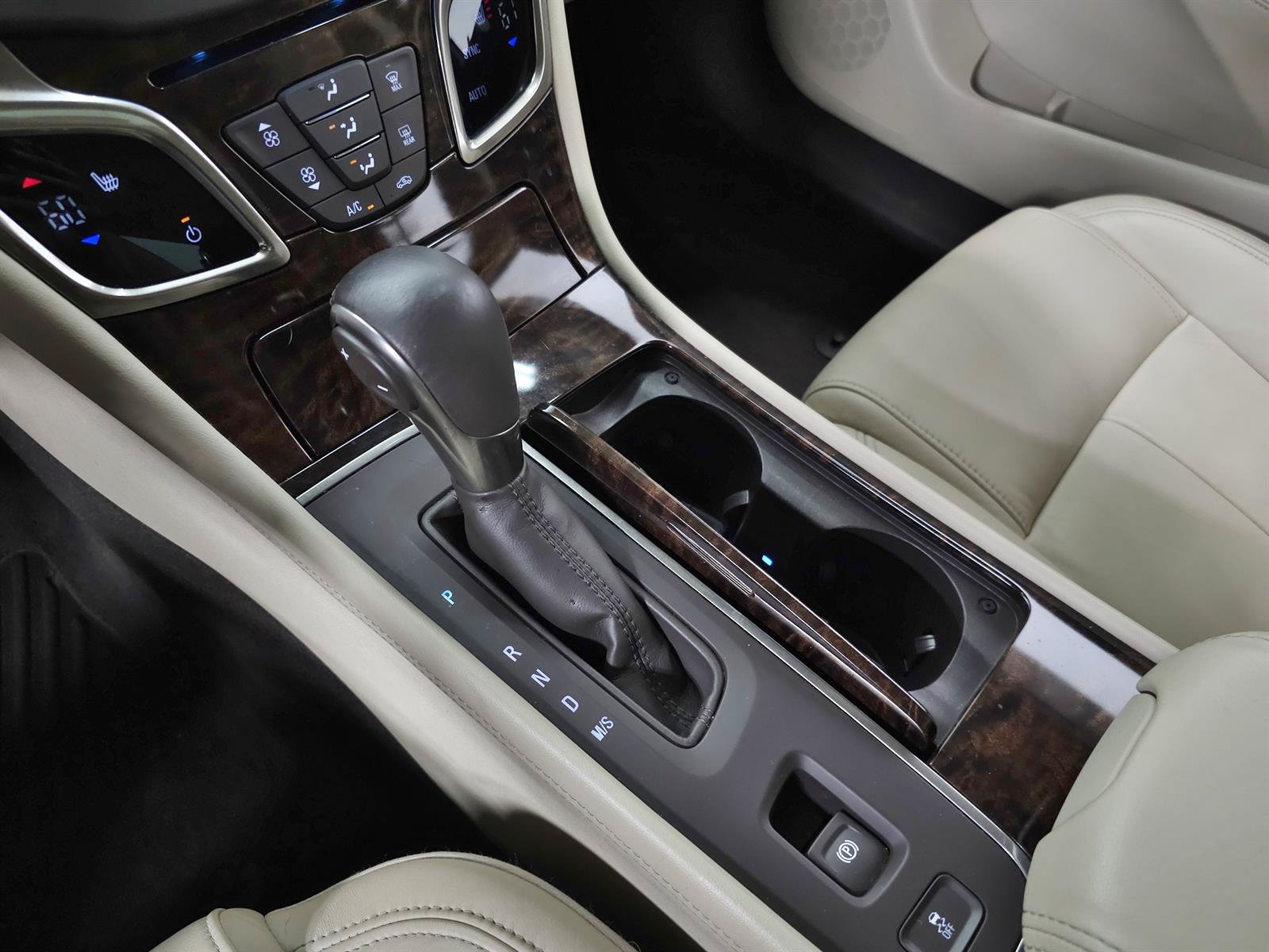 Used 2014 Buick LaCrosse Leather w/ Driver Confidence Package FWD image 22