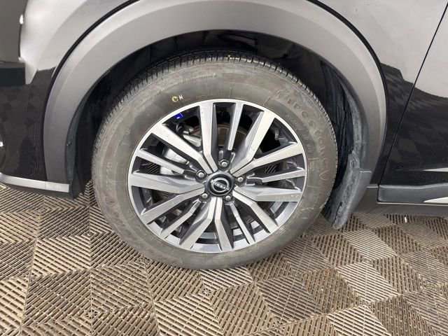 Used 2024 Nissan Kicks SR w/ SR Premium Package image 31