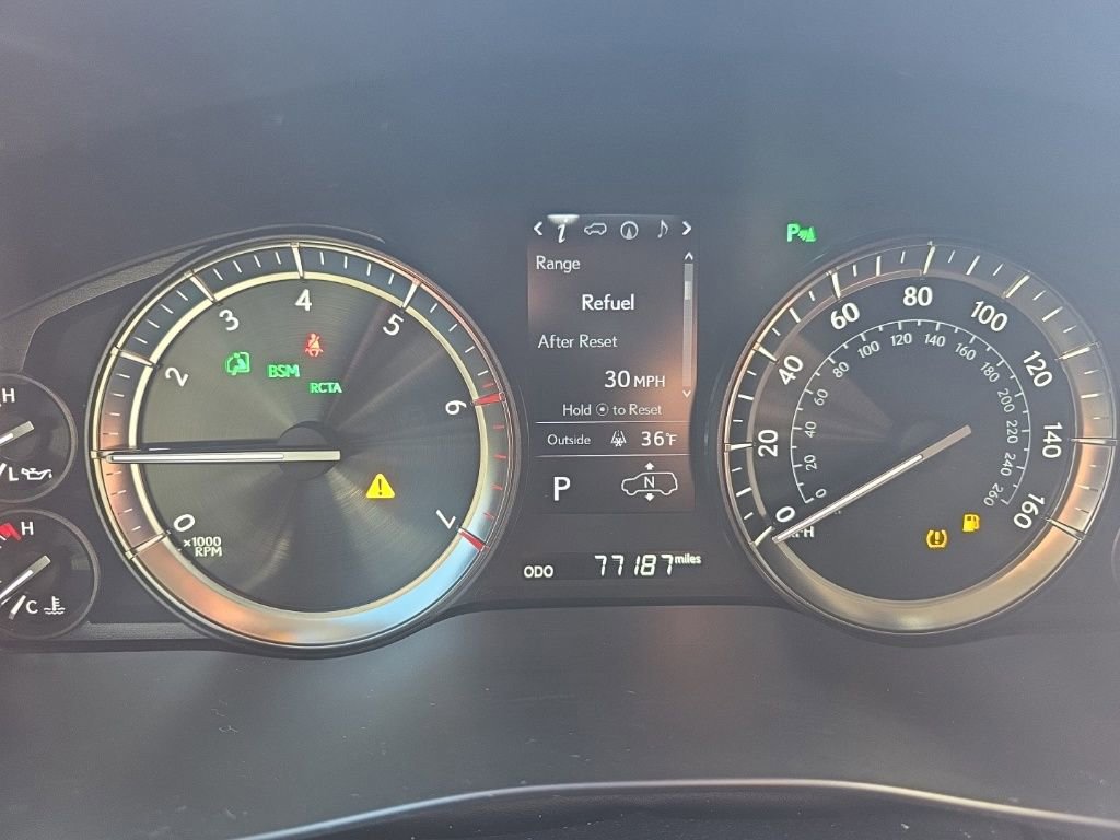 Used 2020 Lexus LX 570 4WD w/ 3rd Row & Luxury Pkg image 31