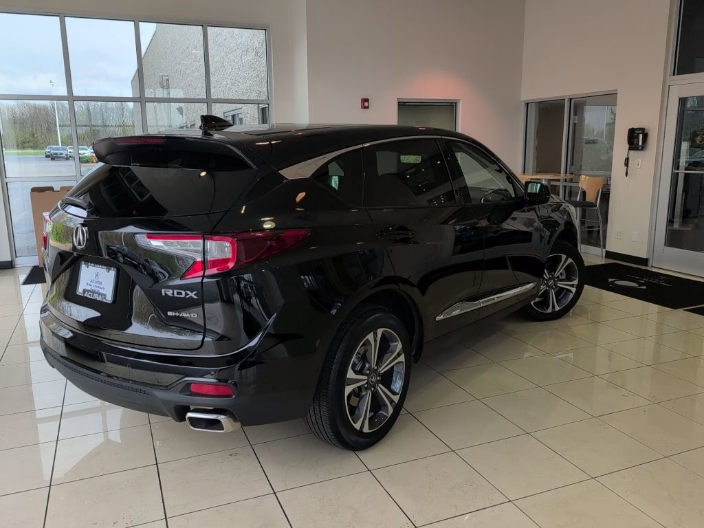 Certified 2023 Acura RDX AWD w/ Advance Package image 5