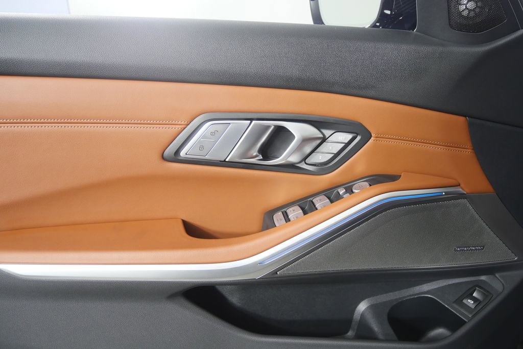 Used 2025 BMW M3 Competition AWD/4WD image 8