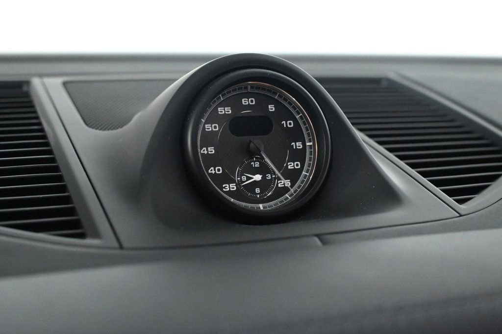 Certified 2023 Porsche Macan S image 23