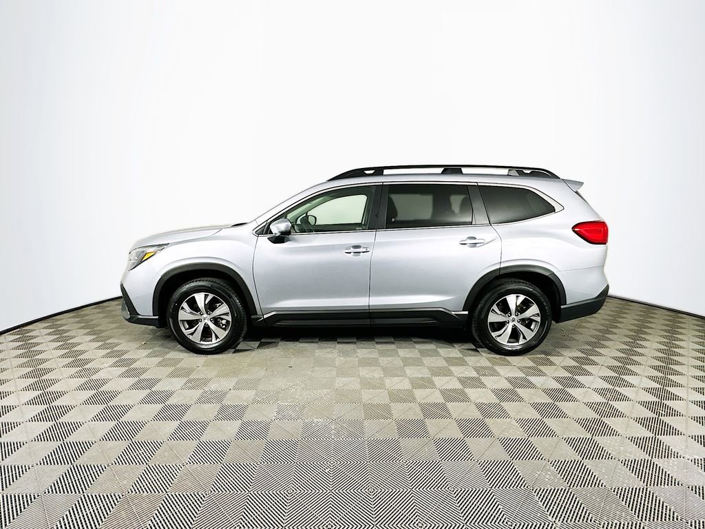 Certified 2025 Subaru Ascent Premium w/ Premium Package image 6