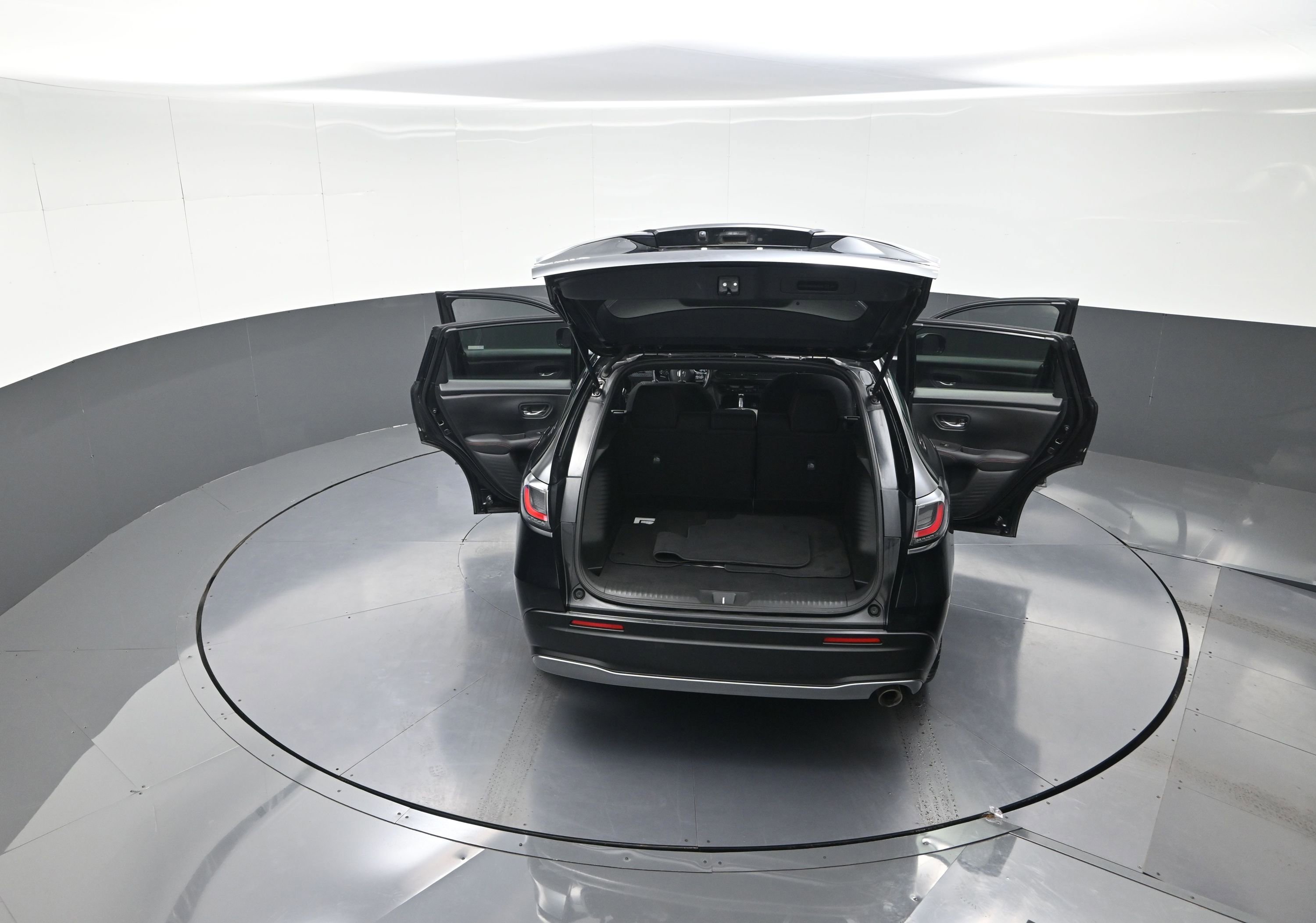 Used 2024 Honda HR-V Sport image 13