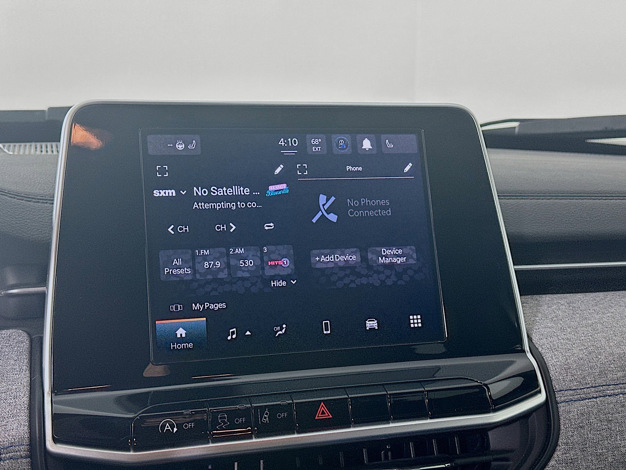 Certified 2025 Jeep Compass Latitude image 18