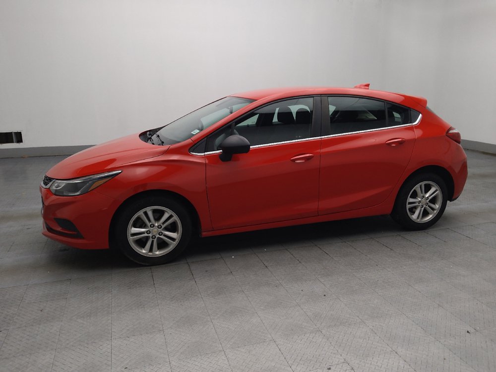 Used 2018 Chevrolet Cruze LT FWD image 2