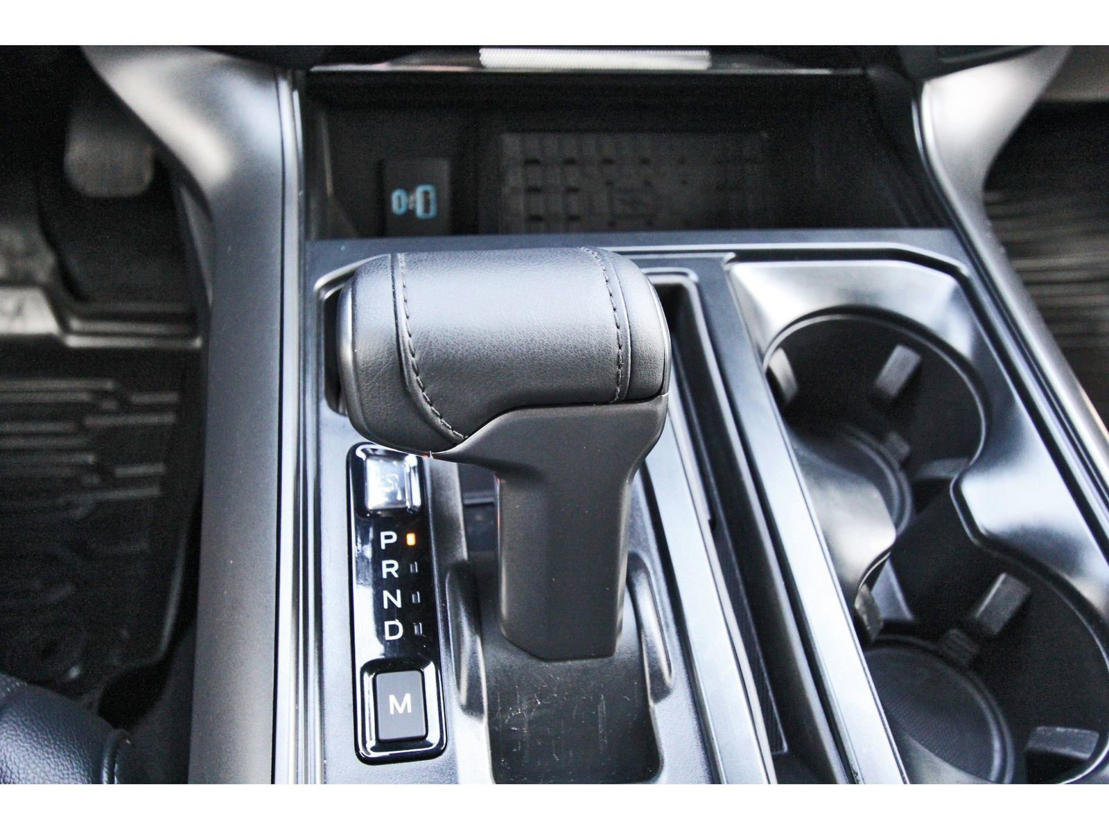 Used 2024 Ford F150 Lariat w/ Bed Utility Package AWD/4WD image 27