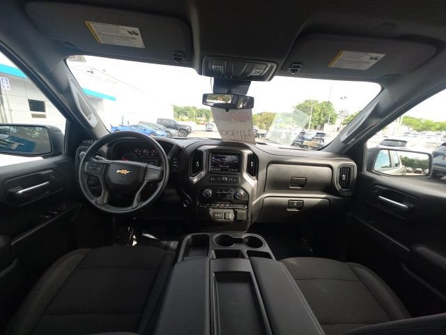 Used 2025 Chevrolet Silverado 1500 Custom AWD/4WD image 29