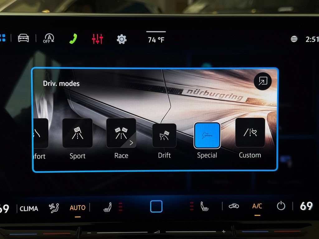 New 2026 Volkswagen Golf w/ Euro Style Package AWD/4WD image 15