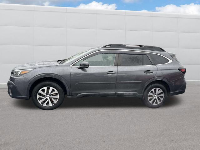 Used 2021 Subaru Outback Premium image 2