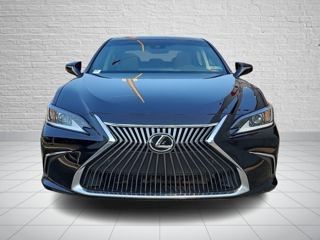 Used 2021 Lexus ES 250 w/ Premium Package AWD/4WD image 2