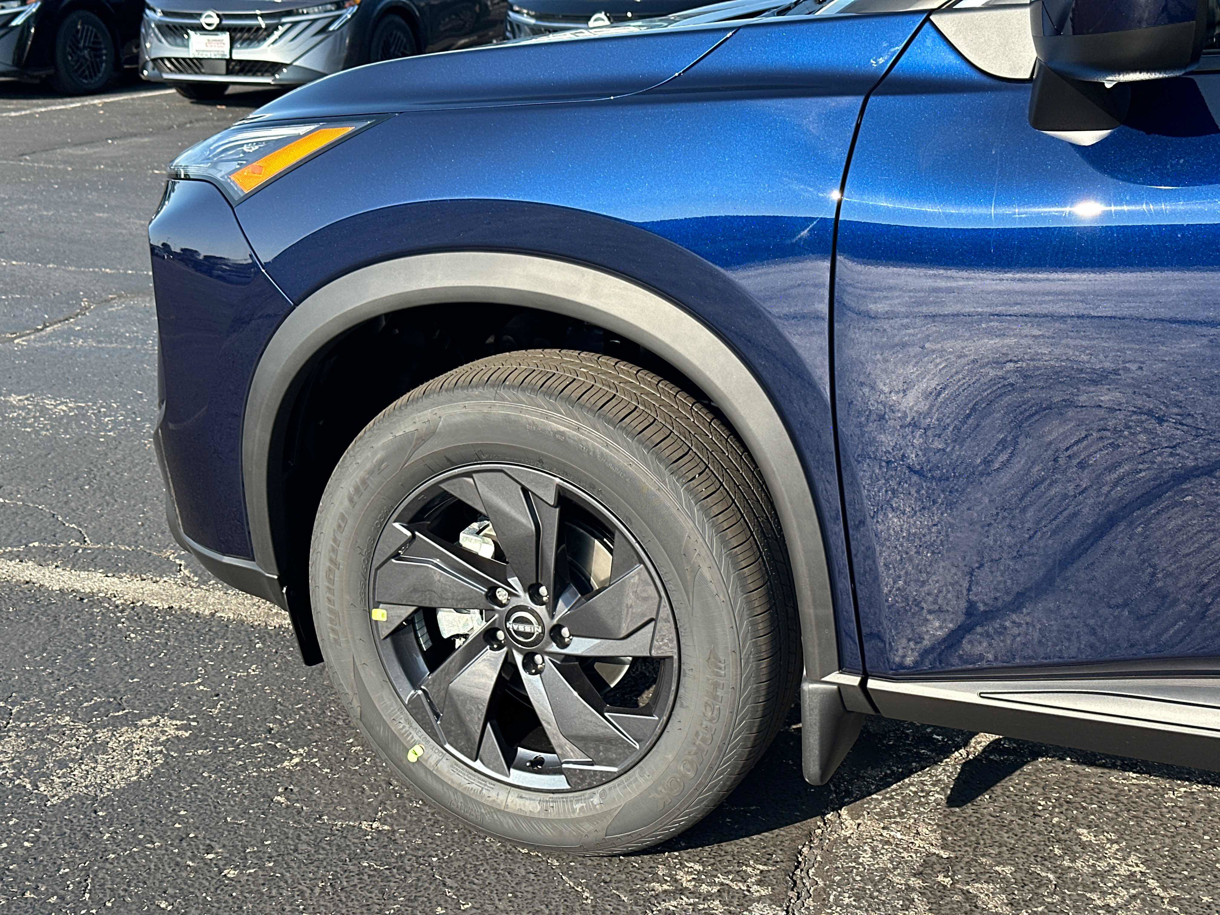 New 2026 Nissan Rogue SV AWD/4WD image 7