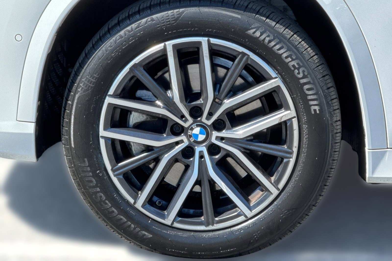 Certified 2023 BMW X1 xDrive28i w/ M Sport Package AWD/4WD image 11