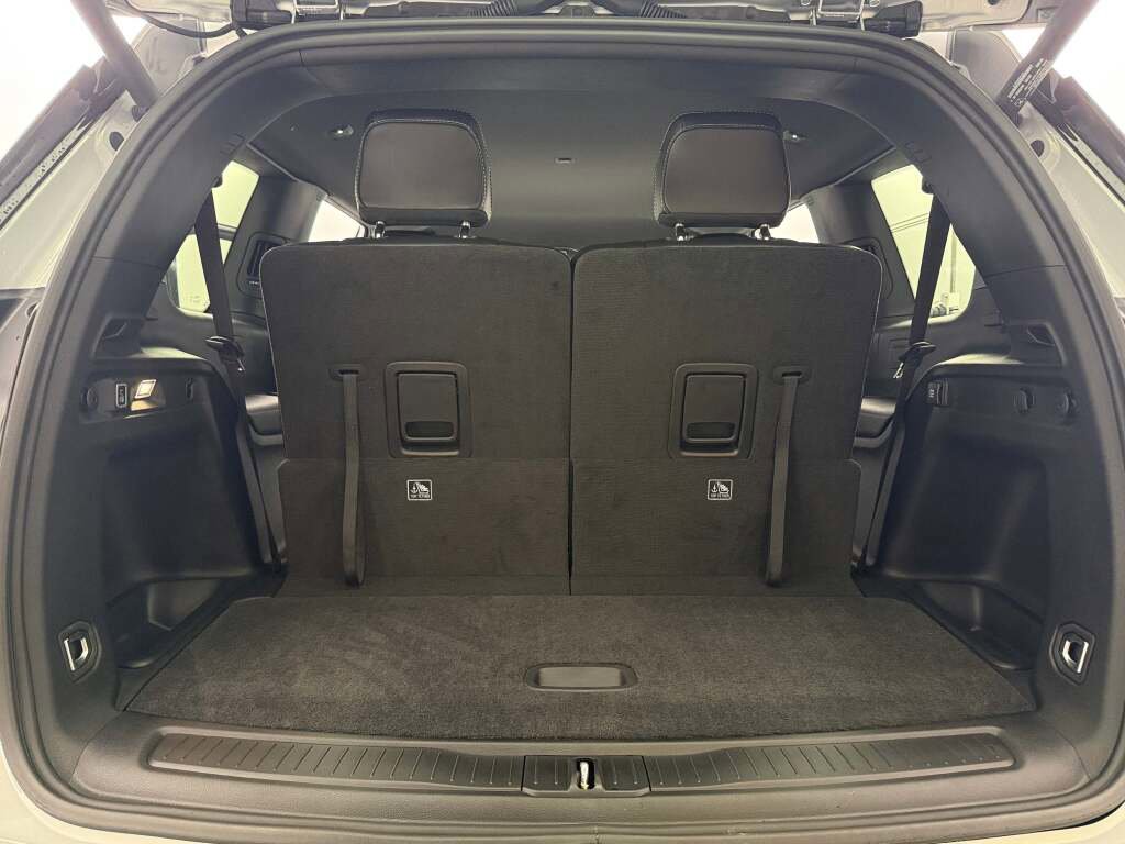 New 2025 Jeep Grand Cherokee L Limited image 22