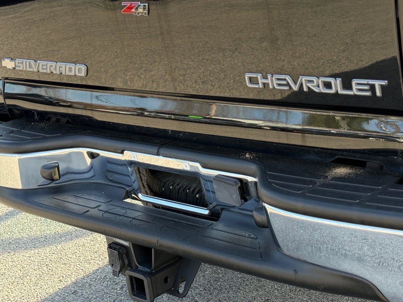 Used 2003 Chevrolet Silverado 1500 LS w/ Off-Road Package AWD/4WD image 30