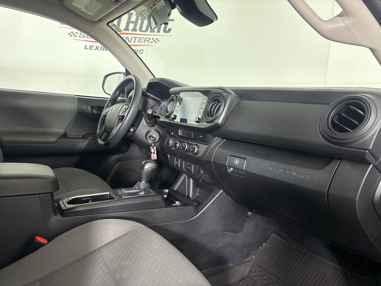 Used 2023 Toyota Tacoma SR image 28