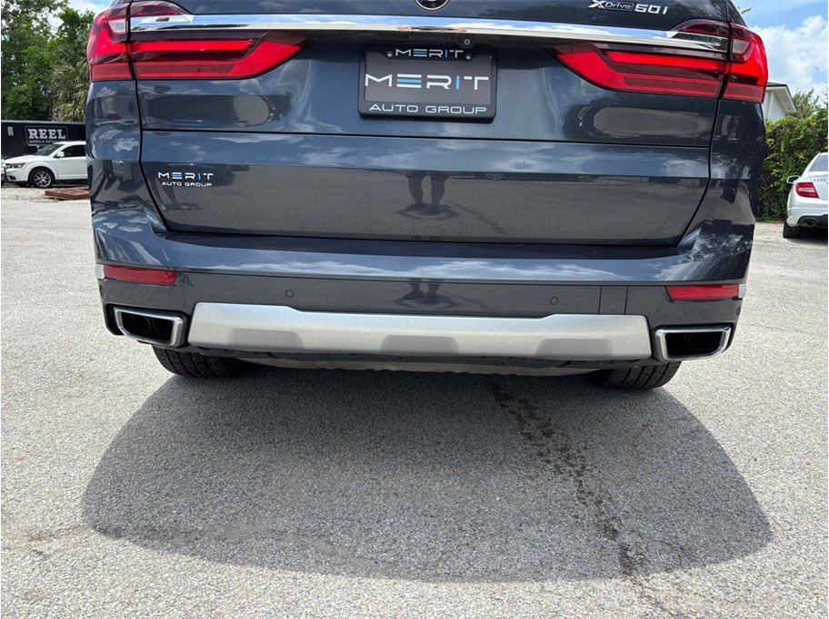Used 2019 BMW X7 xDrive50i w/ Premium Package AWD/4WD image 18