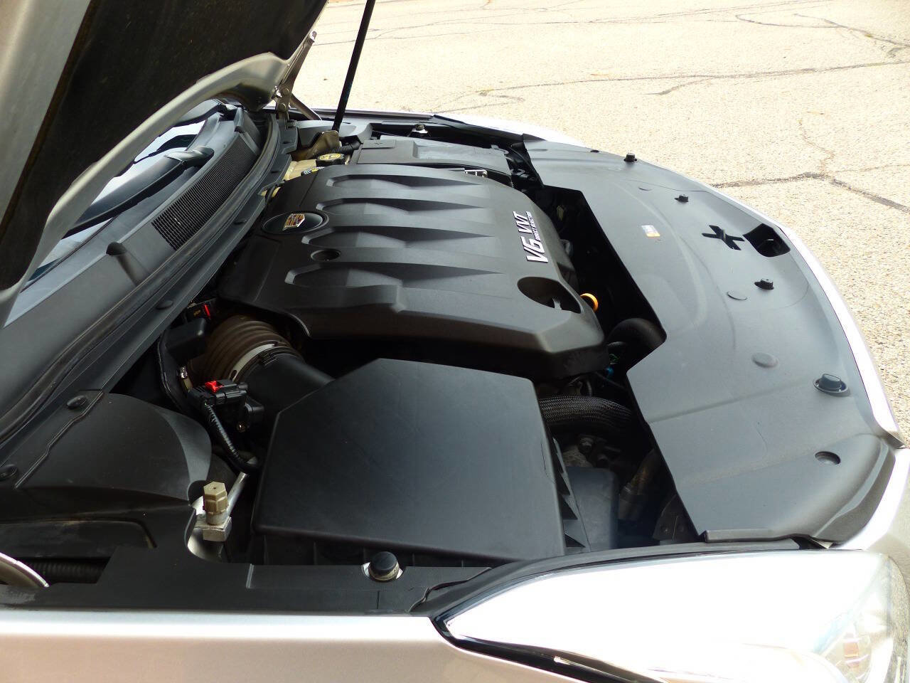 Used 2017 Cadillac XTS Luxury image 18