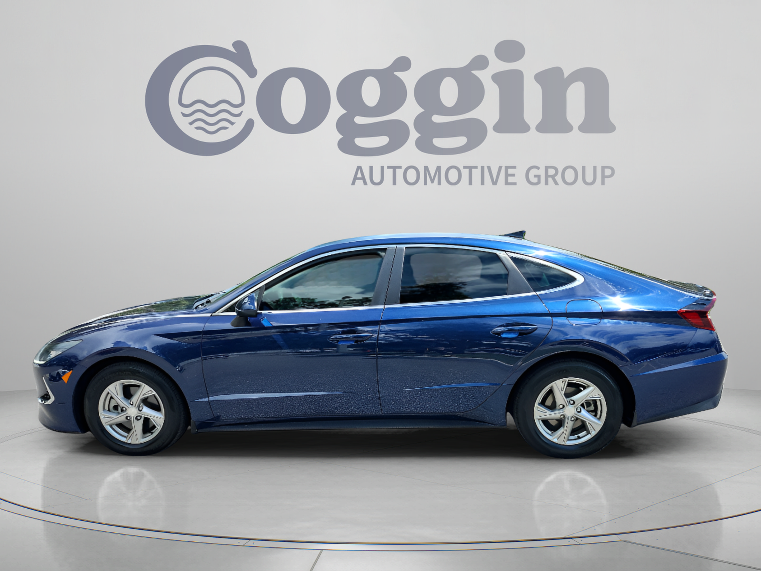 Used 2021 Hyundai Sonata SE w/ Cargo Package FWD image 2