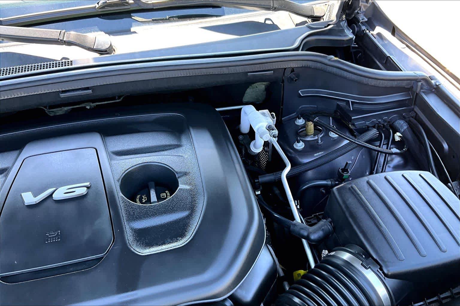 Used 2017 Jeep Grand Cherokee Overland AWD/4WD image 33