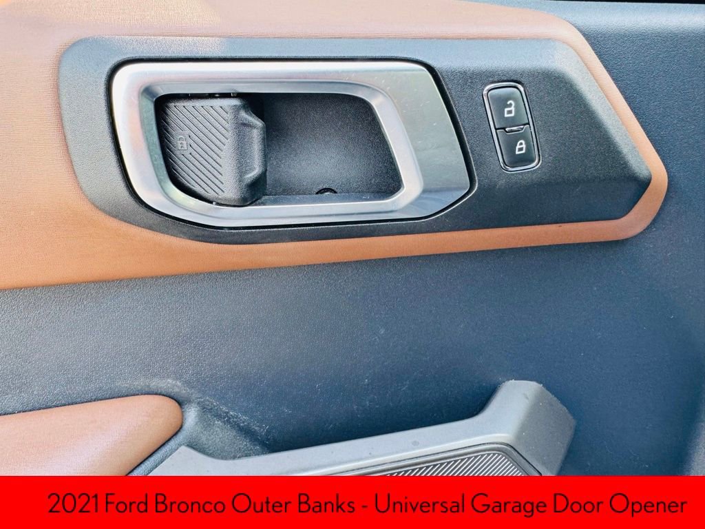 Used 2021 Ford Bronco Outer Banks image 10