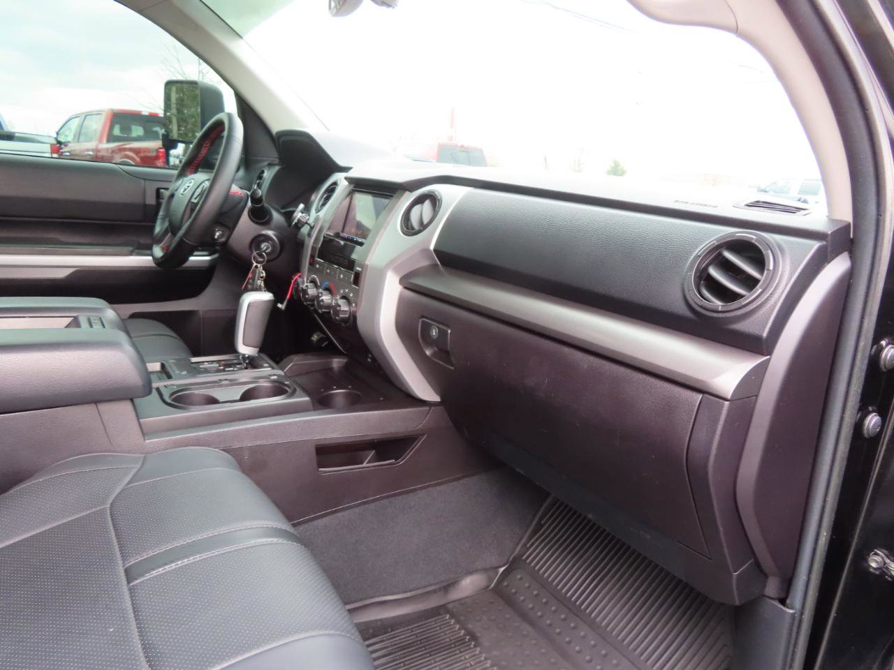 Used 2016 Toyota Tundra SR5 w/ TRD Off Road Package image 49