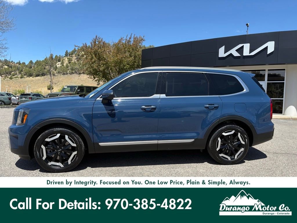 Certified 2024 Kia Telluride S AWD/4WD image 3