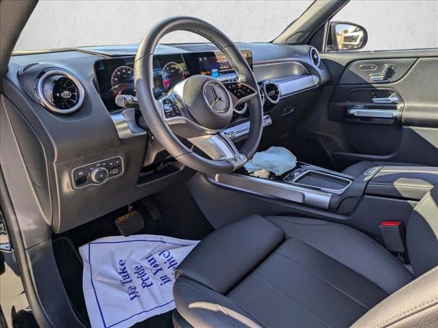 Certified 2025 Mercedes-Benz GLB 250 4MATIC image 9