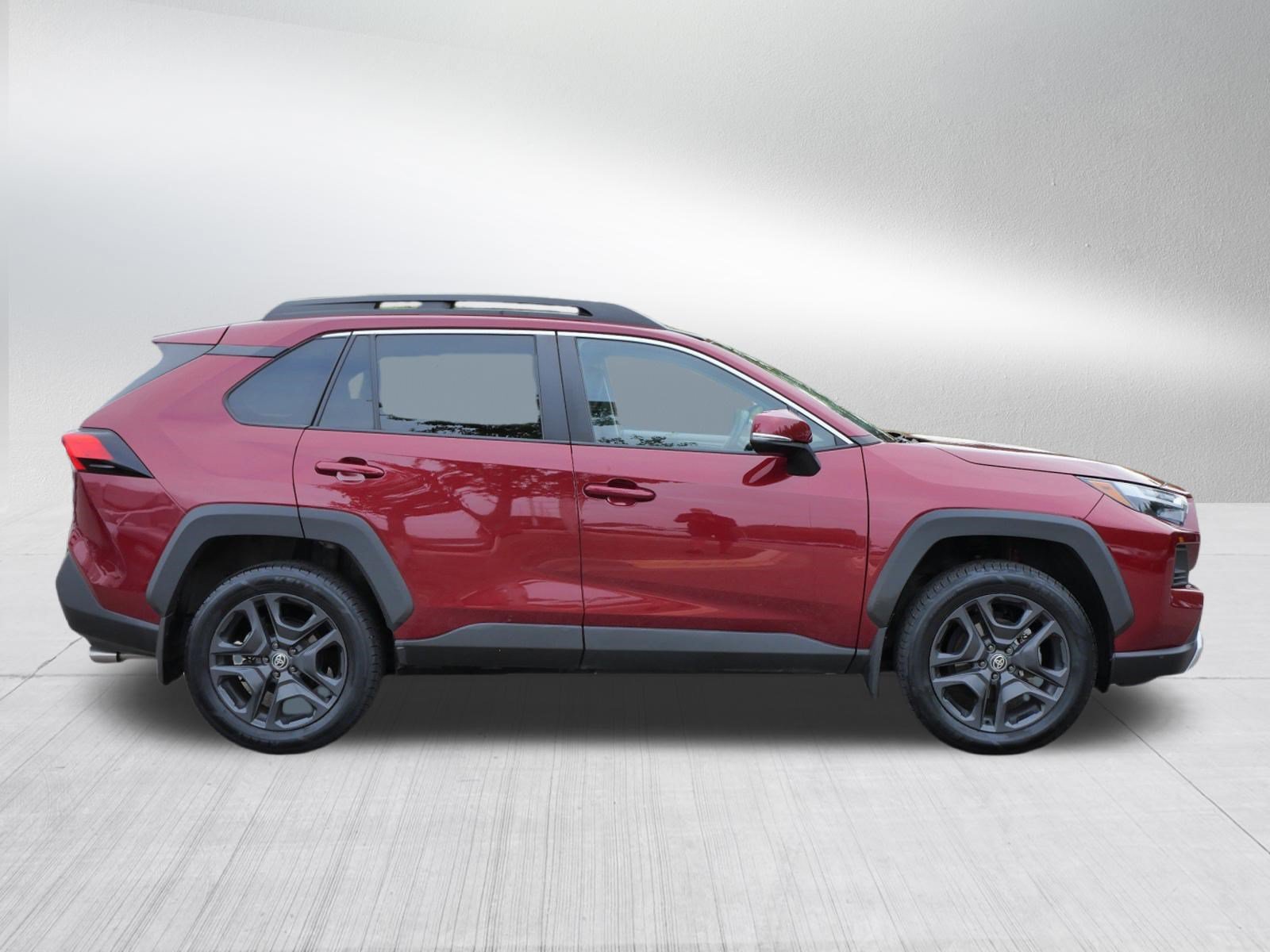 Used 2022 Toyota RAV4 Adventure w/ Convenience Package AWD/4WD image 9