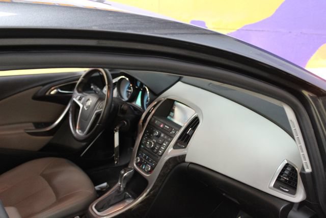 Used 2017 Buick Verano Convenience FWD image 12