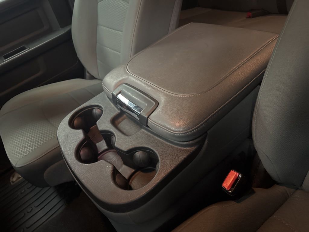 Used 2017 RAM 1500 Express w/ Black Ram 1500 Express Group image 27