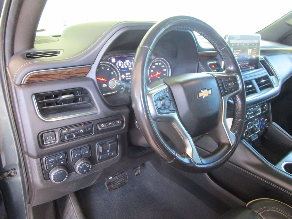 Used 2021 Chevrolet Tahoe Premier w/ Premium Package image 23