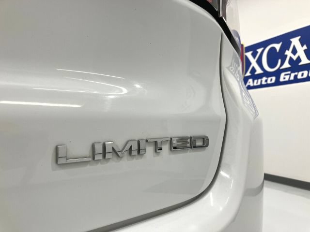 Used 2025 Jeep Compass Limited AWD/4WD image 18