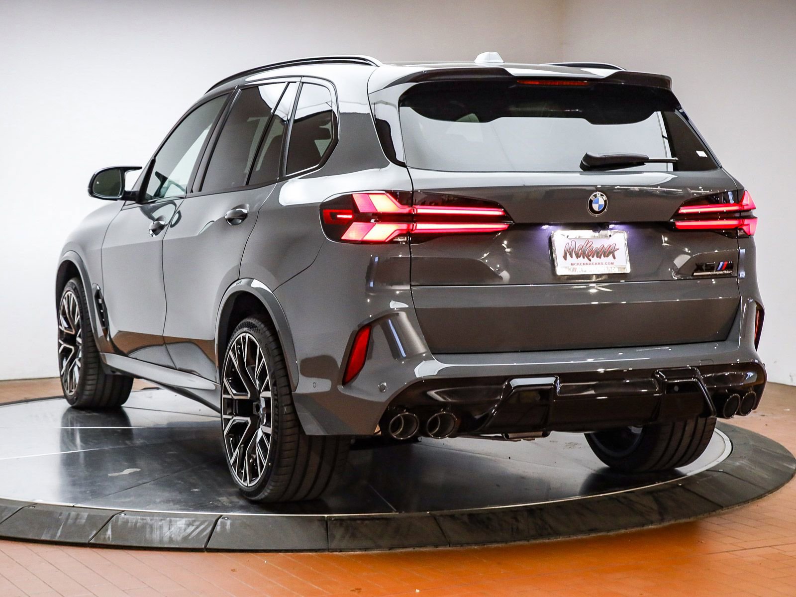 New 2026 BMW X5 M Competition w/ Executive Package AWD/4WD image 8