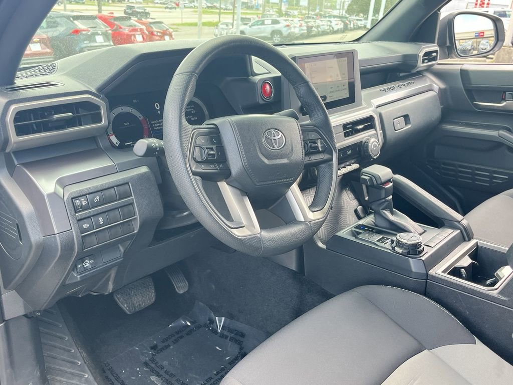 Used 2025 Toyota Tacoma TRD Off-Road image 15