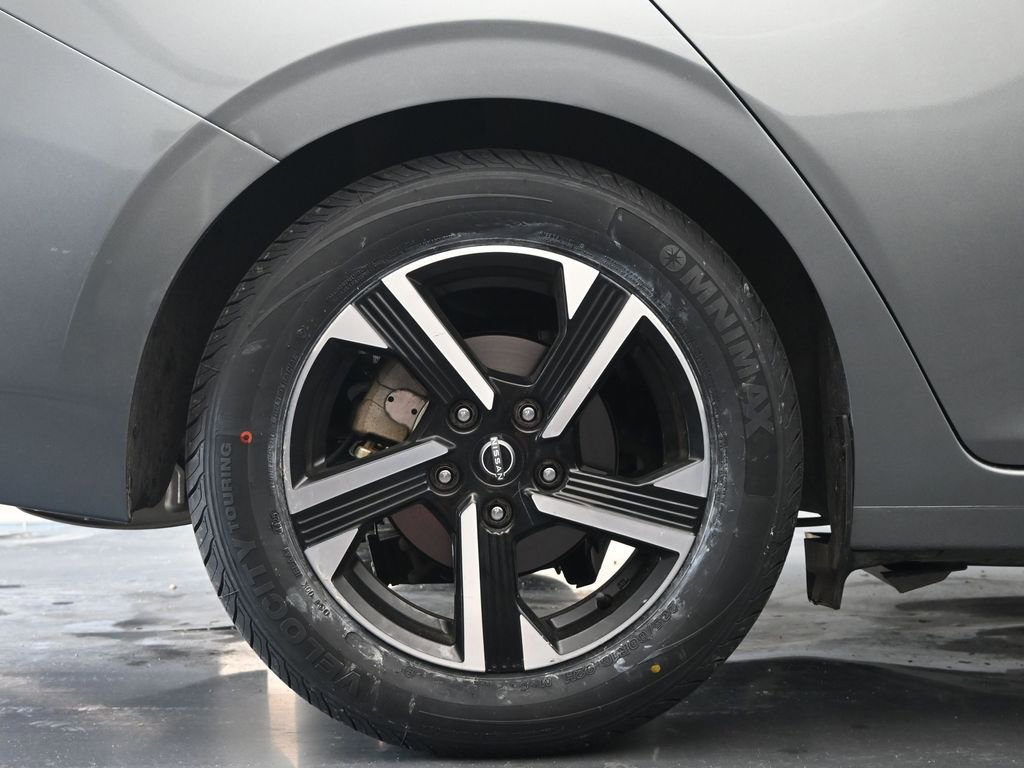 Used 2024 Nissan Sentra SV image 9