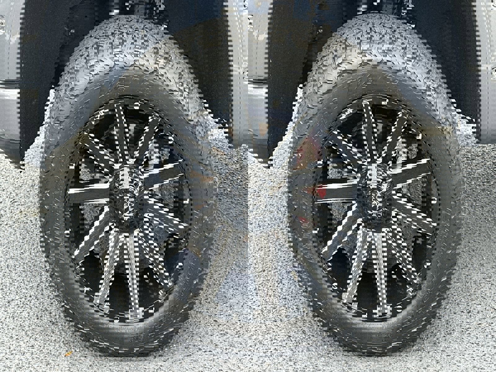 Used 2022 Chevrolet Silverado 1500 RST w/ Safety Package image 13