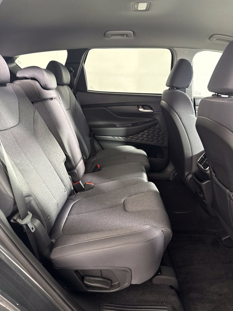 Used 2020 Hyundai Santa Fe SE AWD/4WD image 15