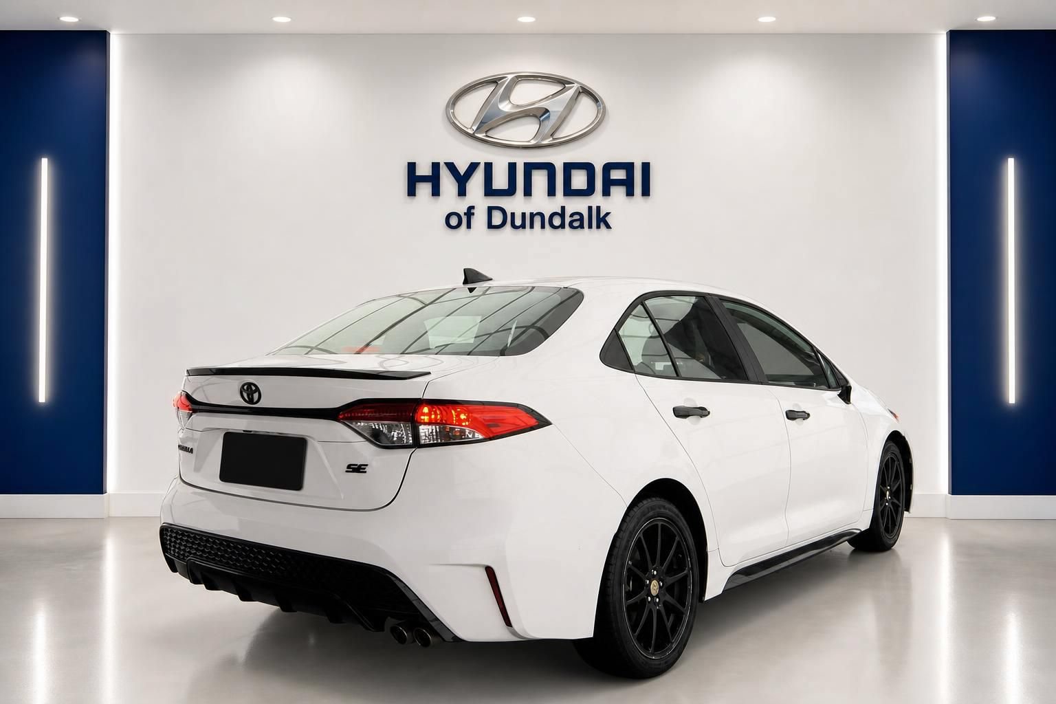 Used 2022 Toyota Corolla SE FWD image 5