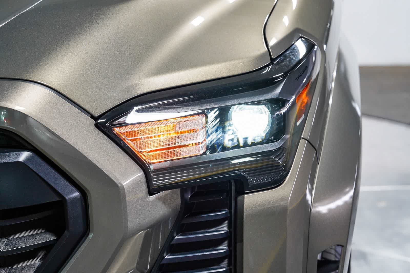 Certified 2024 Toyota Tacoma TRD Sport AWD/4WD image 8