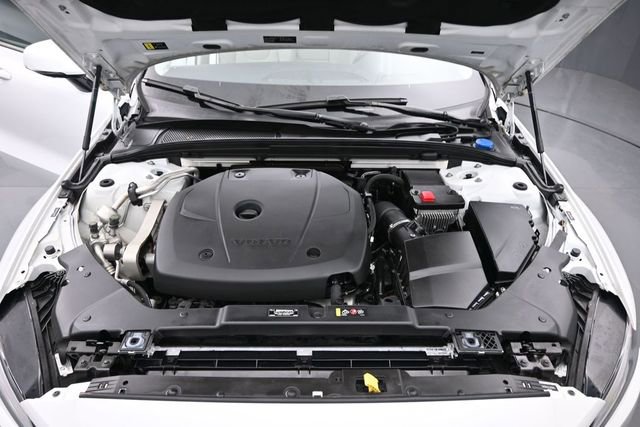 Used 2020 Volvo S60 T5 Momentum FWD image 28