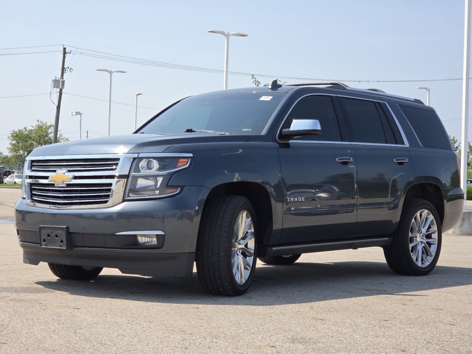 Used 2019 Chevrolet Tahoe Premier w/ Premier Plus Edition AWD/4WD image 16