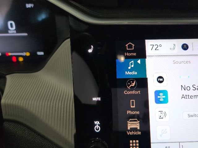 New 2026 Jeep Cherokee Laredo AWD/4WD image 21