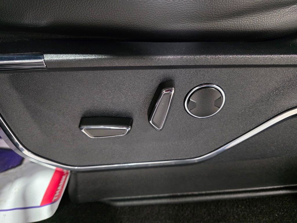 Used 2023 Ford F150 Lariat w/ Equipment Group 502A High image 19