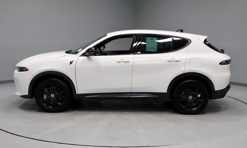 Used 2024 Dodge Hornet R/T w/ R/T Blacktop Package AWD/4WD image 6