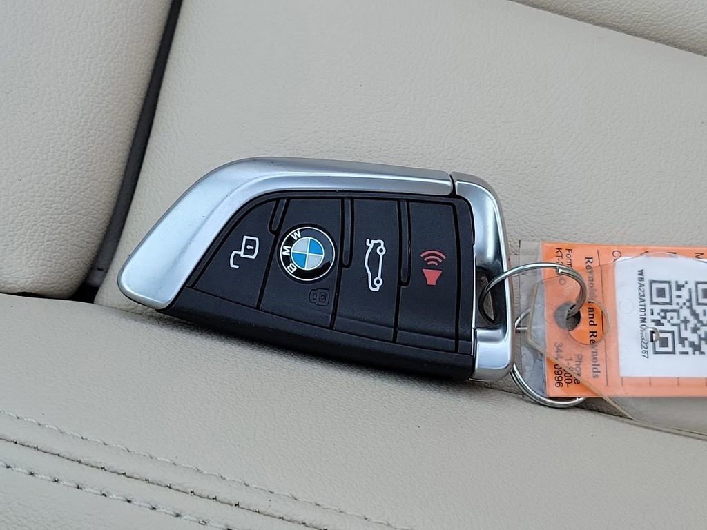 Used 2021 BMW 430i Convertible w/ Convenience Package (ZC2) image 38