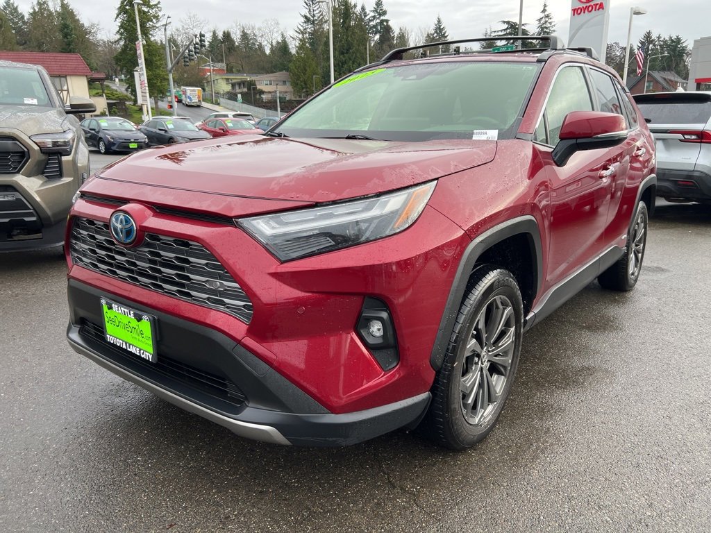 Used 2023 Toyota RAV4 Limited image 8