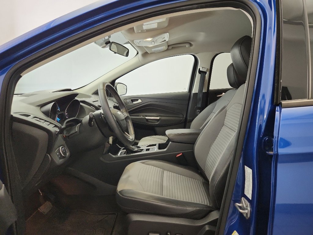Used 2018 Ford Escape SE w/ SE Sport Appearance Package AWD/4WD image 7